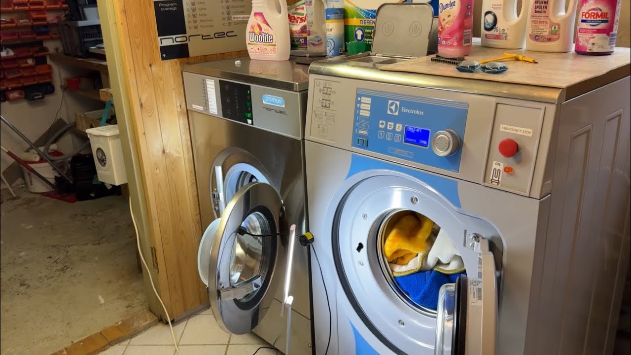 7th Wash Day - Nortec "Primus" FS 7 and Electrolux Pro W575H (Wool Wash Race)