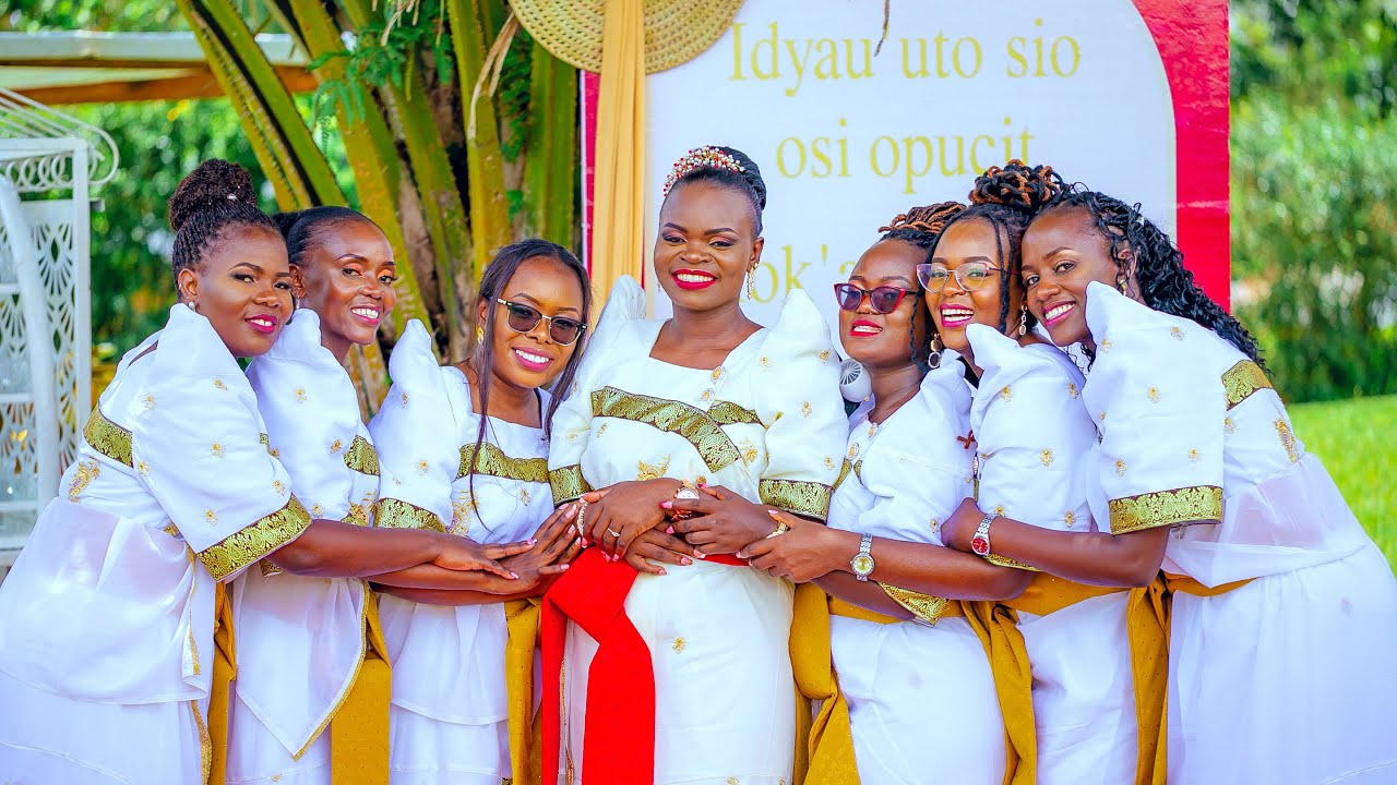 DR  VIVIAN & PAUL TRADITIONAL WEDDING CEREMONY | NAMBALE, BUSIA | ITESO WEDDING