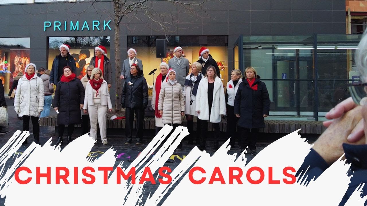 Рождественские уличные колядки, которые заставили людей остановиться и замереть на месте 🎄