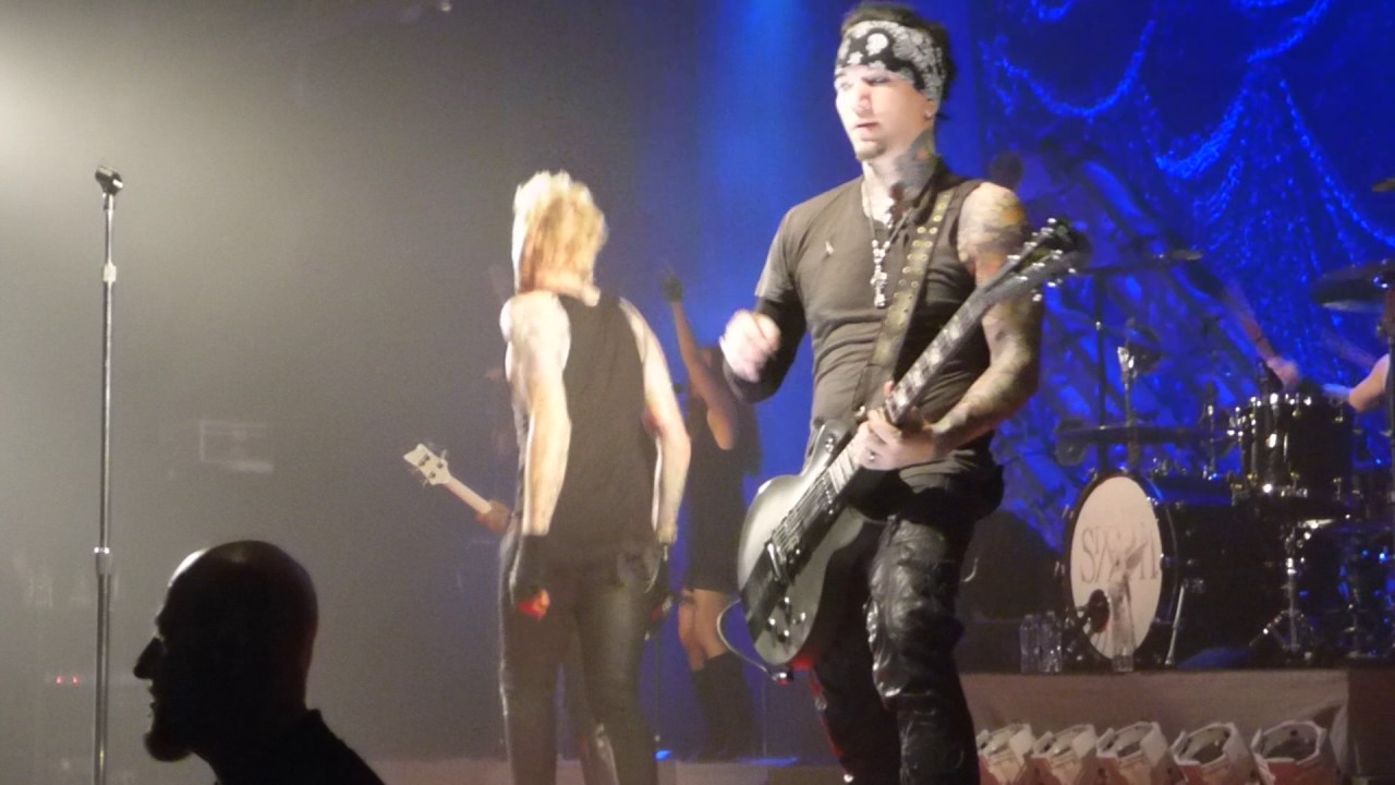 Sixx: A.M. - Stars LIVE [HD] 4/16/15