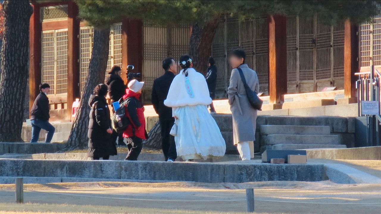 Lunar New Year at the Palace: A Winter Stroll from Changdeokgung to Changgyeonggung