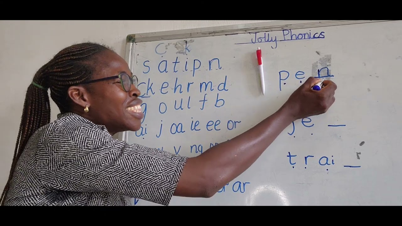 Jolly Phonics: Identifying End sound. 