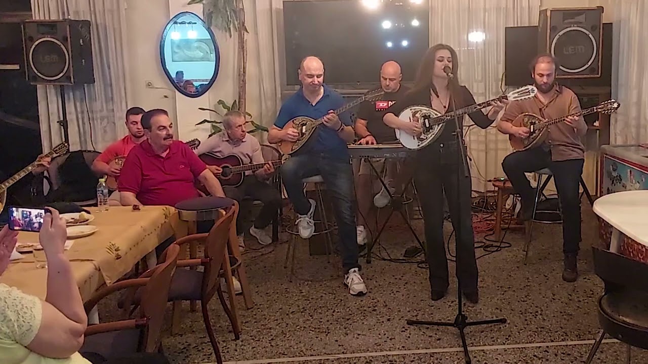 Selin Şekerer - Τελειώσαμε και μείναμε μοναχοί  | Teliosame kai meiname monaxoi