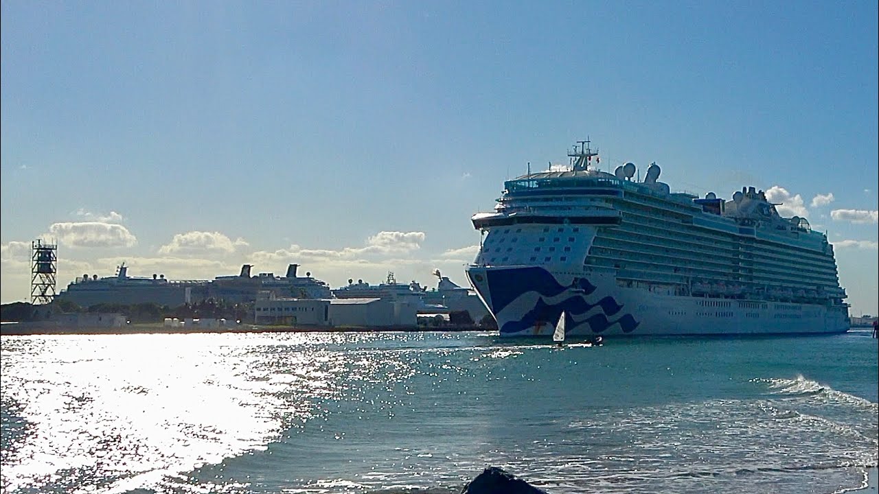 7 of 8 Ships Depart Port Everglades!
