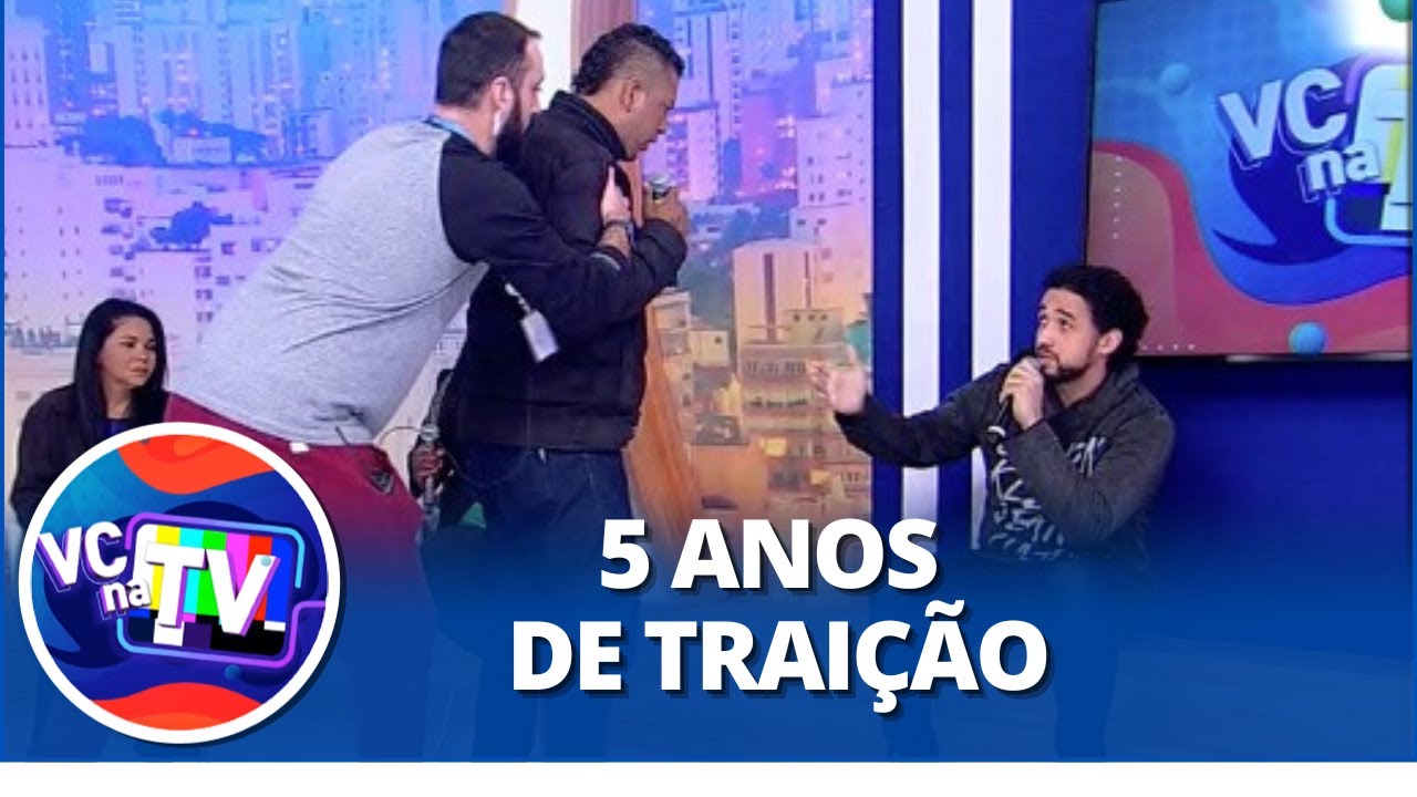 Inédito! Amante vai ao palco e tenta reconciliar casal, após ter caso com esposa