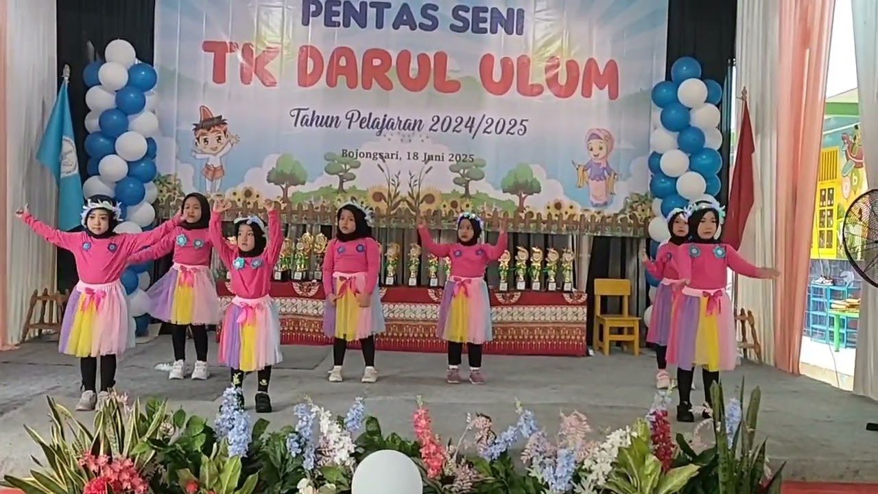 Tari Guruku Tersayang anak TK, (TK Darul Ulum)