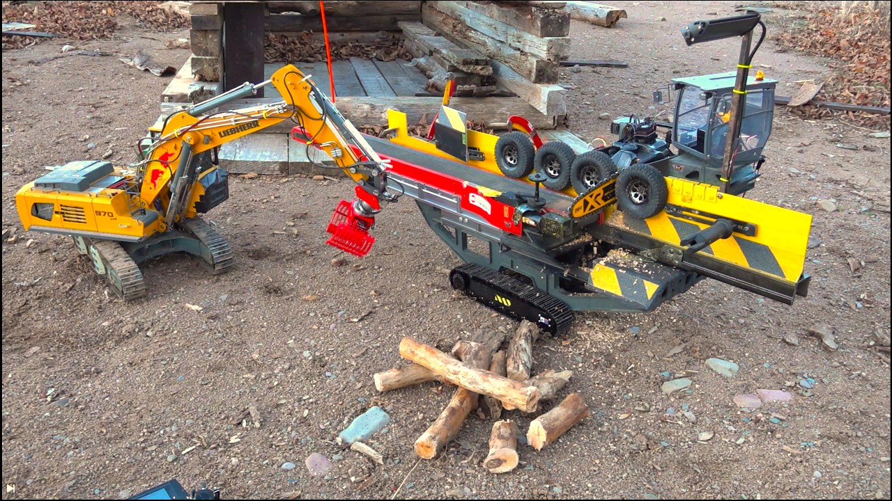 Times are tough, I've started Making Firewood - Mobile Tracked Saw Mill | RC ADVENTURES
