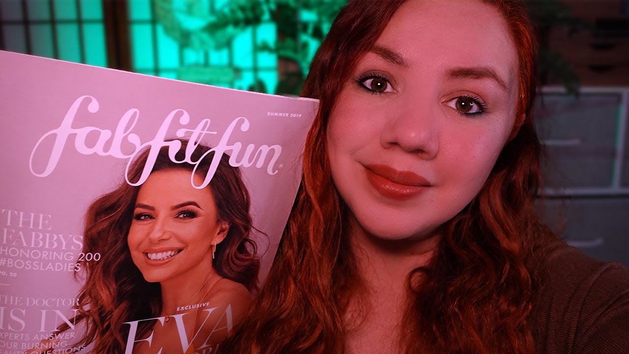 ASMR Espa&ntilde;ol 👠👗  Asesora de Imagen & Moda 👗👠 Hojeando Revistas