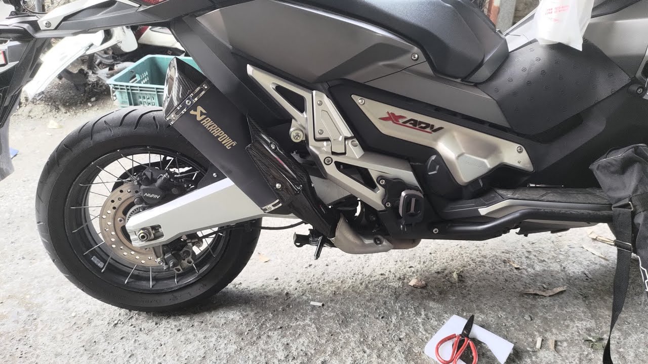 『開箱』HONDA X-ADV 750  陸蠍管 Taobao Chinese imitation AKRAPOVIC