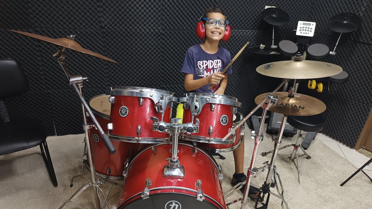 Aula de Bateria 🥁 - Mateus 8 anos 