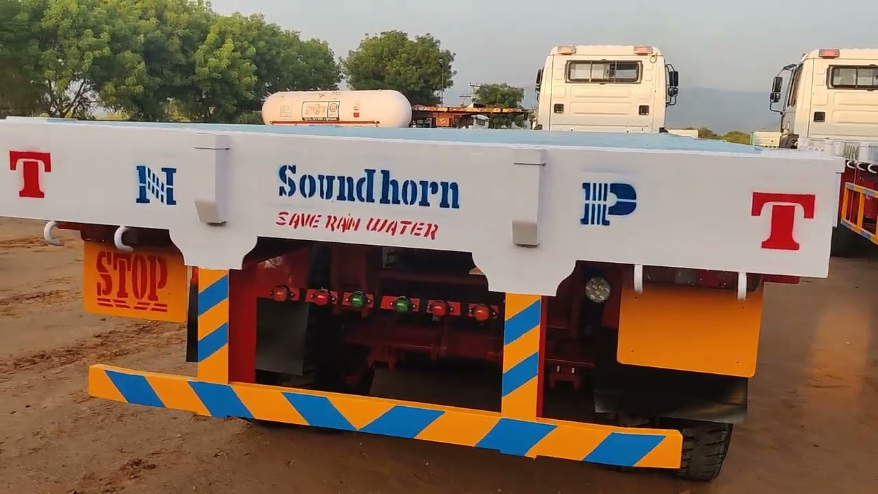 40 Feet Triple Axle Flat Bed Trailer one lift two fixed axle