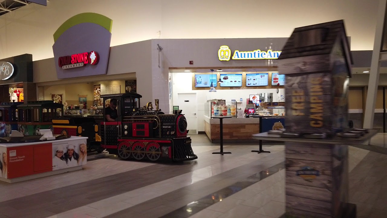 Running Beside The Wattman Train At Concord Mills 500 Subscriber Spectacular!