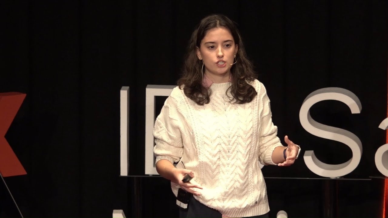 Одарённые ученики не идеальны, они просто люди | Андреа Рубио | TEDxIES Saramago Majadahonda Youth