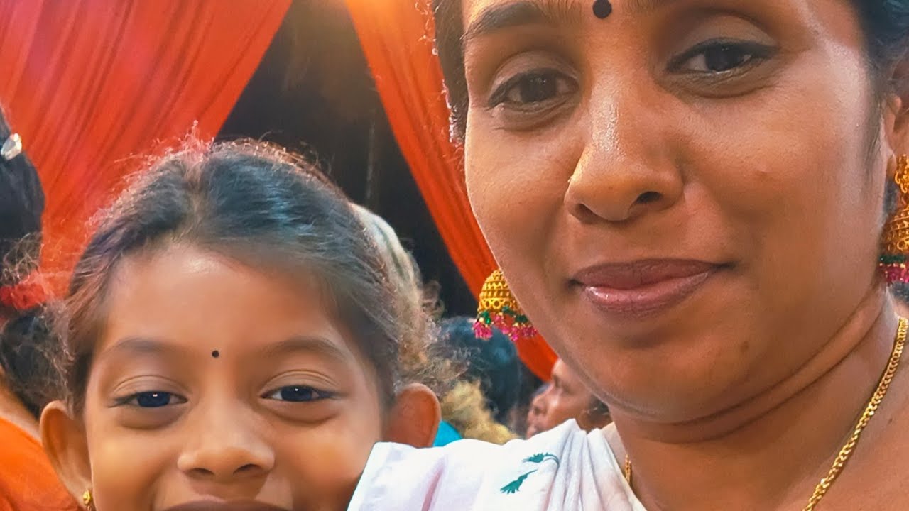 DeepaAnu കായംകുളം കാരി