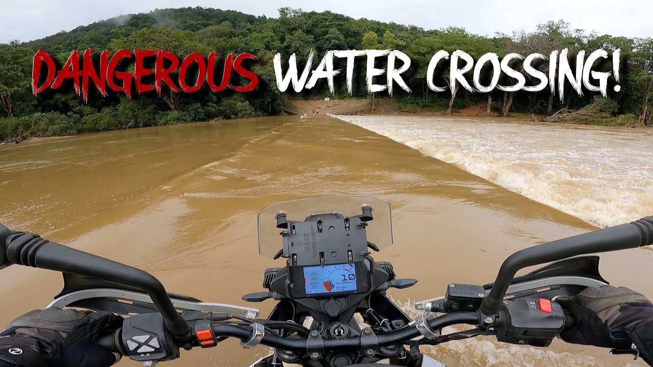 Dangerous Water Crossing! - ಕೈ ನಡುಕ ಬಂತು! - Exploring The Less Explored Uttara Kannada - AnnyArun