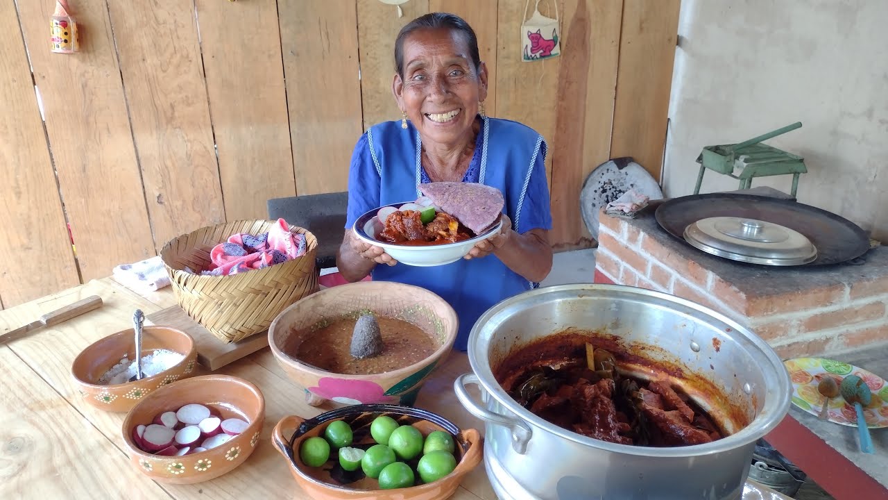 AHORA HICE UNA RICA BARBACOA PERO DE RES CON TORTILLAS DE MAIZ MORADO | DOÑA LUPITA