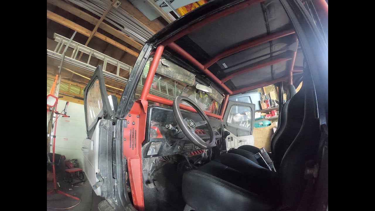 Poison Spyder A-Pillar Trail Cage In Jeep YJ