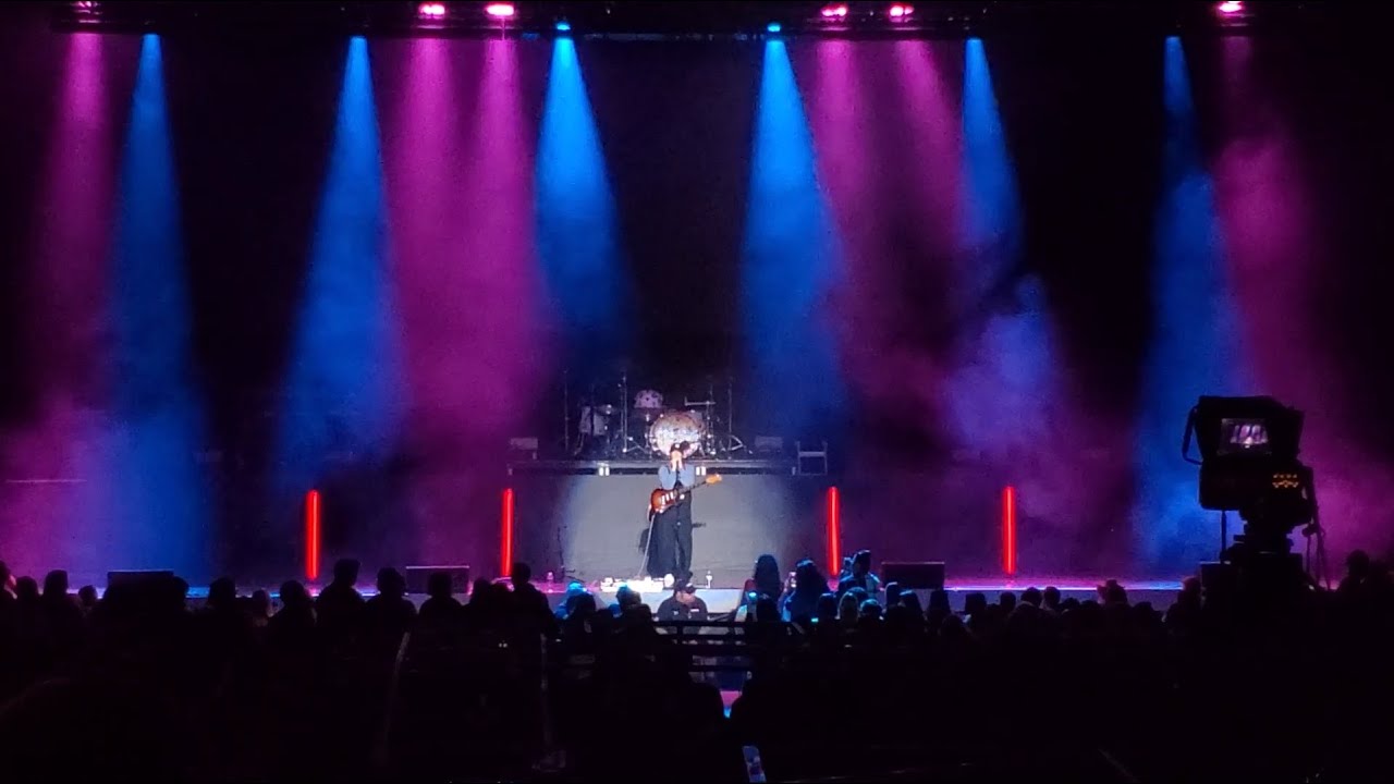 keshi @ Atlanta (October 2021) | LANY: gg bb xx tour
