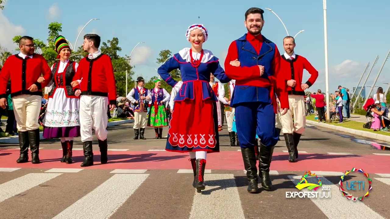 Desfile Temático 20 de Setembro 