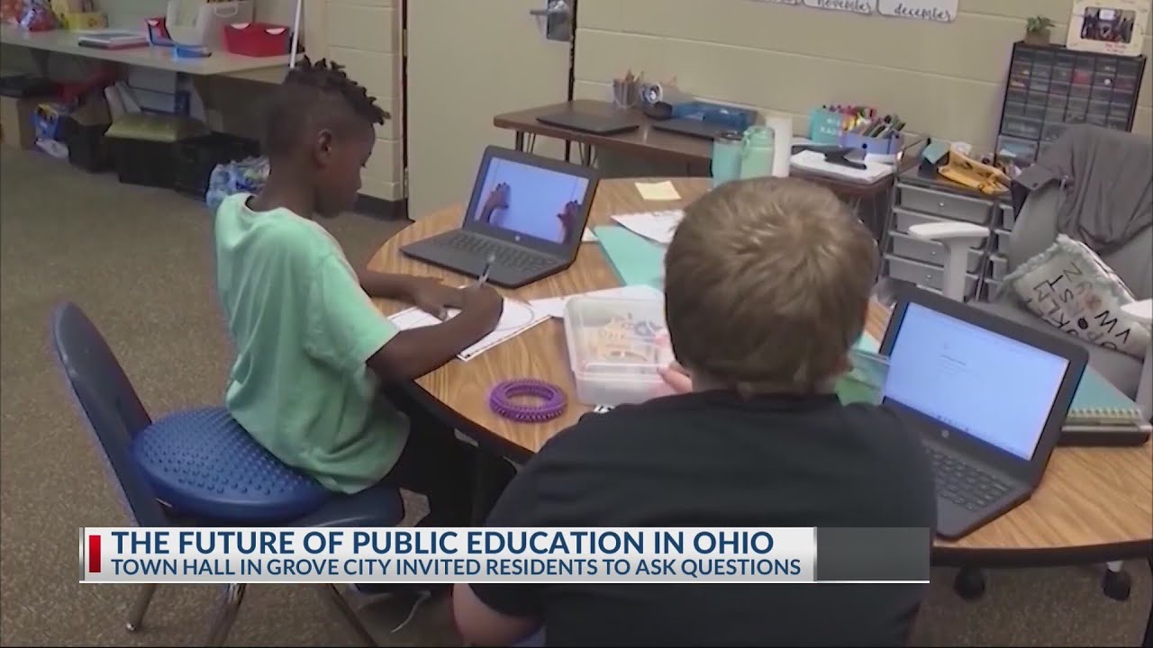 Residents discuss the future of public education in Ohio