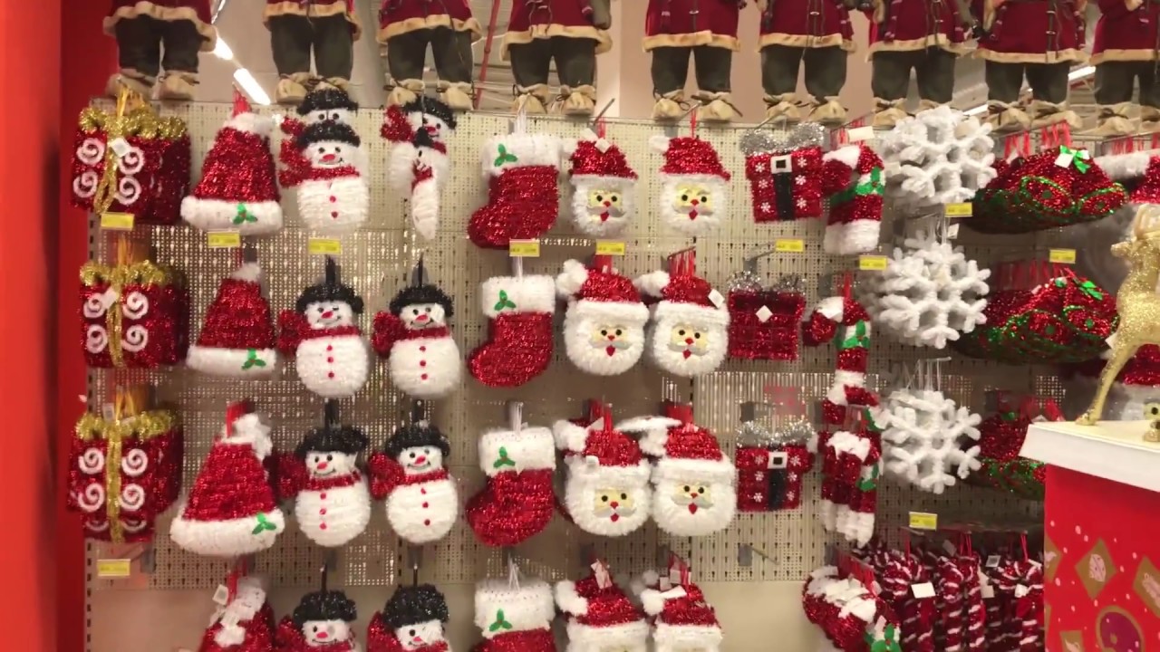 Decoratiuni de Craciun la Jumbo
