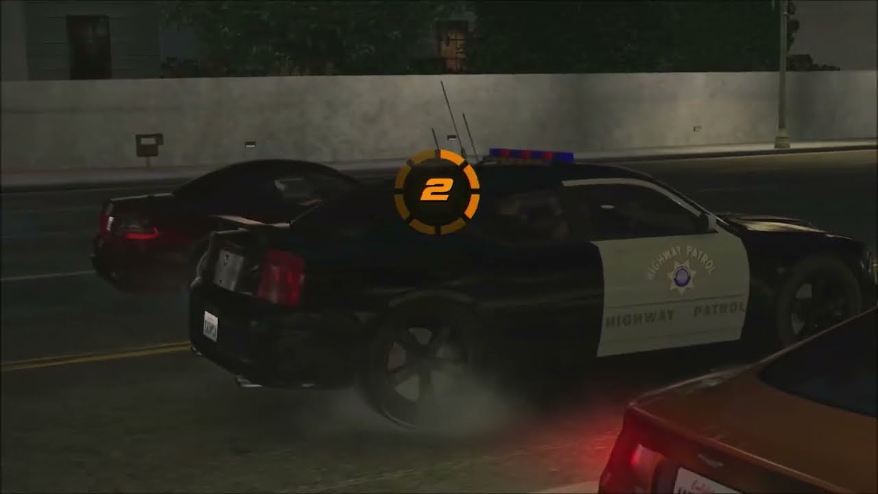 Midnight Club: Los Angeles (PS3) - Dodge Charger Police CHP in 6th St. to the Hills