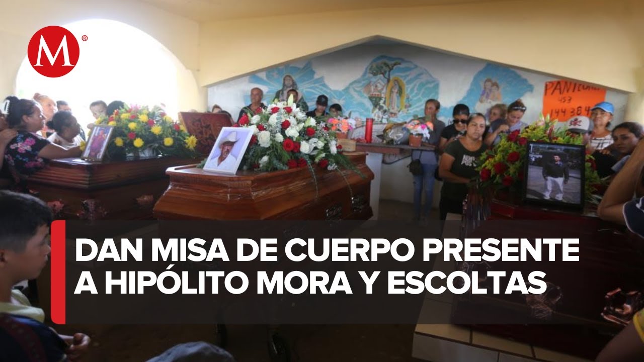 Hipólito Mora es despedido en Michoacán