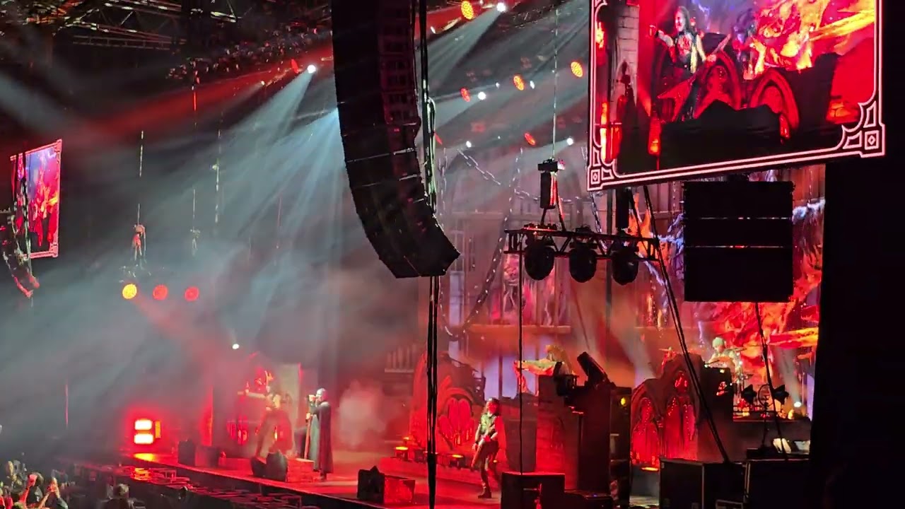 Powerwolf - 02. Incense & Iron - Zénith La Villette Paris le 17 octobre 2024