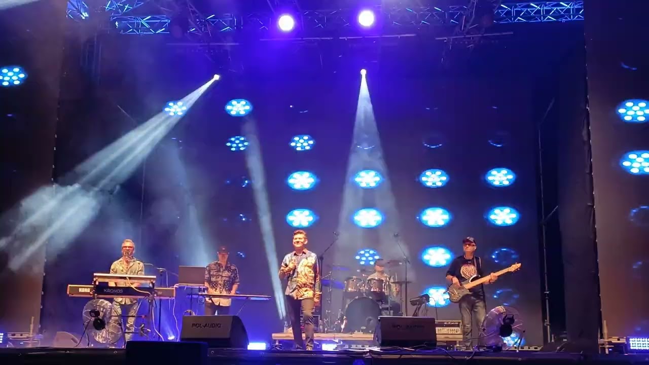 ZENEK MARTYNIUK - BĘDĘ ZAWSZE TAM GDZIE TY (DISCO FUN FESTIVAL BRZEŹNICA 27.07.) @AKCENTOficjalny