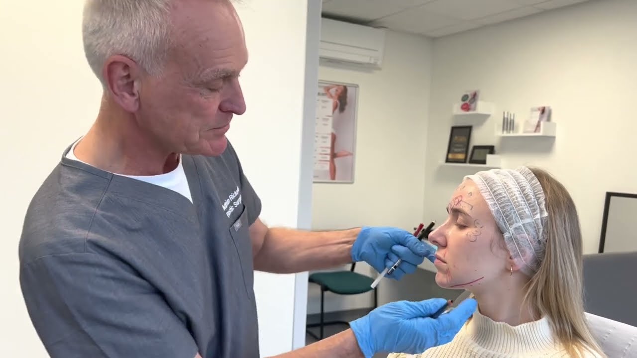 Using Dermal Filler In The Lips | Cosmetic Courses, Mr Adrian Richards