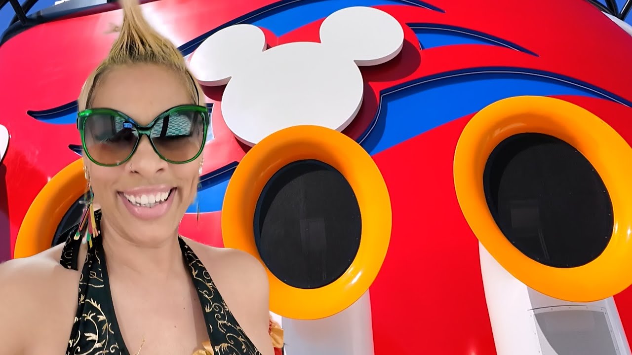 Disney Treasure Family Fun | Palo Brunch | Pirate Night Shenanigans!