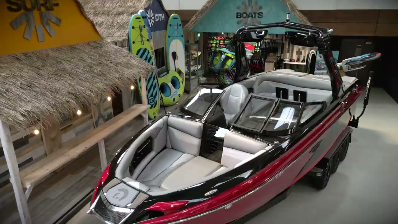 Centurion Ri237 2021 - Wakesurf and Waveboard Boat