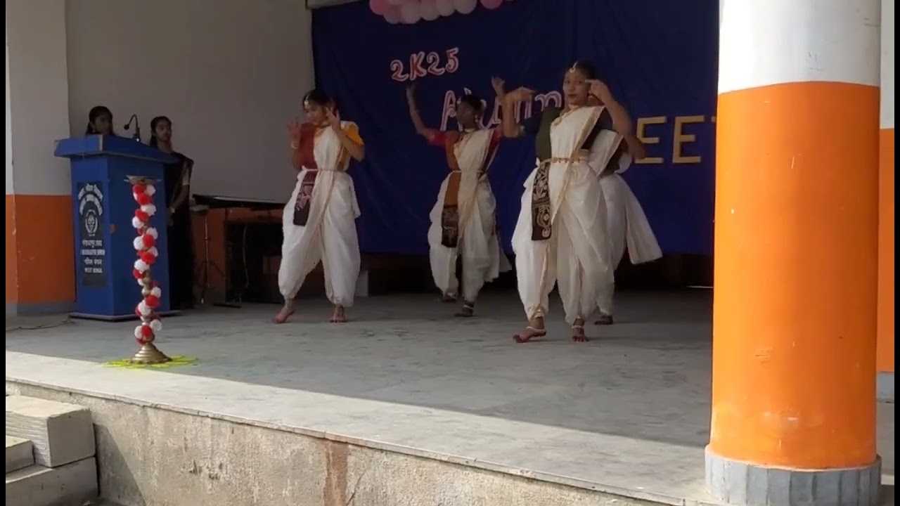 A beautiful dance on 