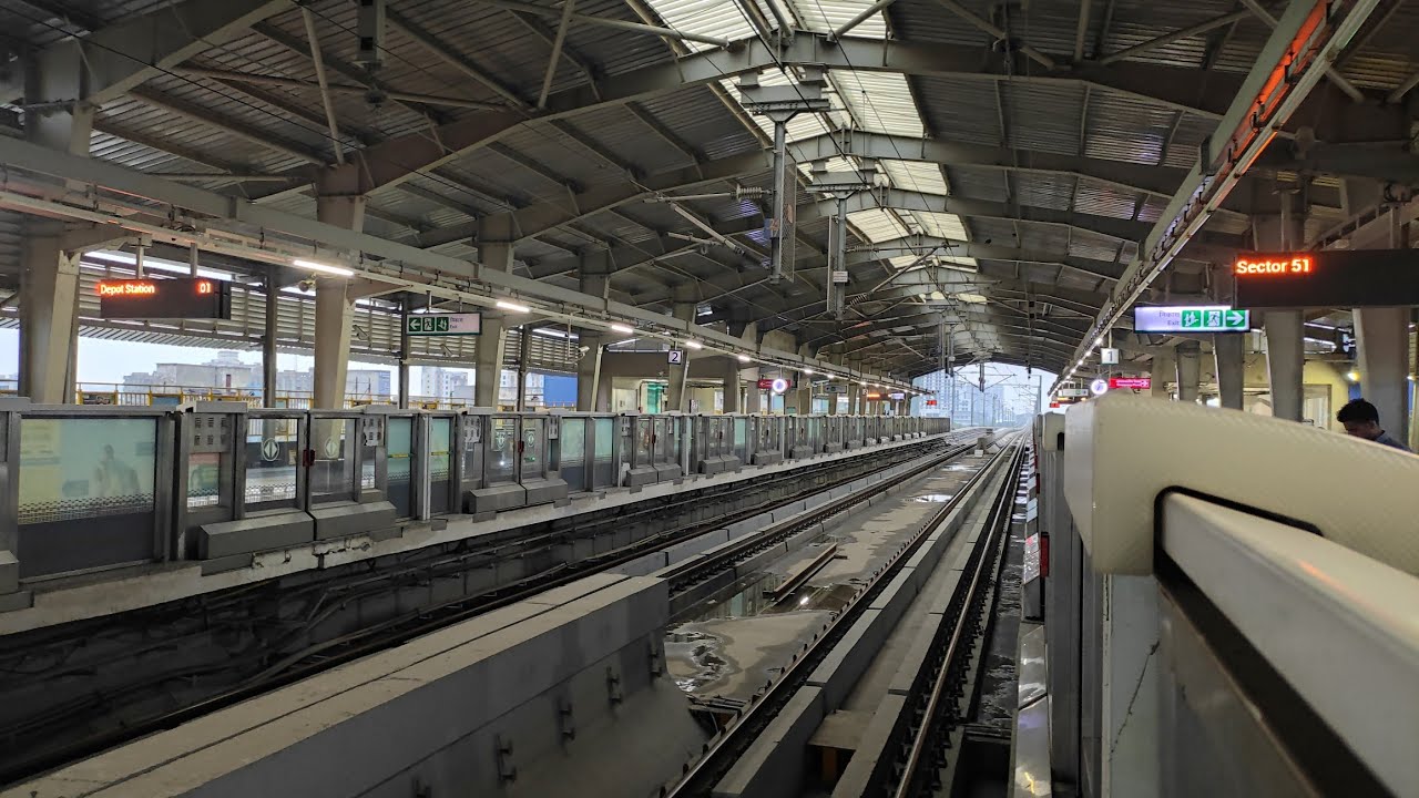 DELHI METRO | BLUE LINE | 4K VIDEO | Train Yatri