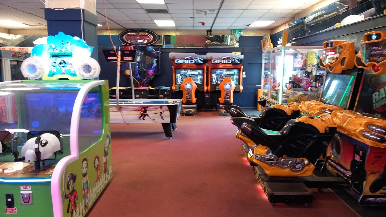 NORTH PIER ARCADE (WALKTHOUGH) AT BLACKPOOL