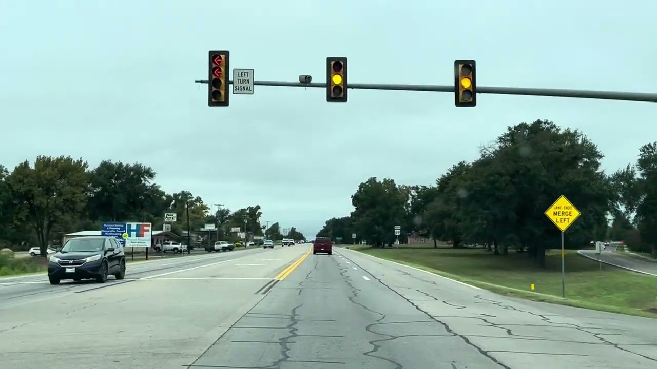 Driving NB through Emory, Texas - Aug 29, 2025