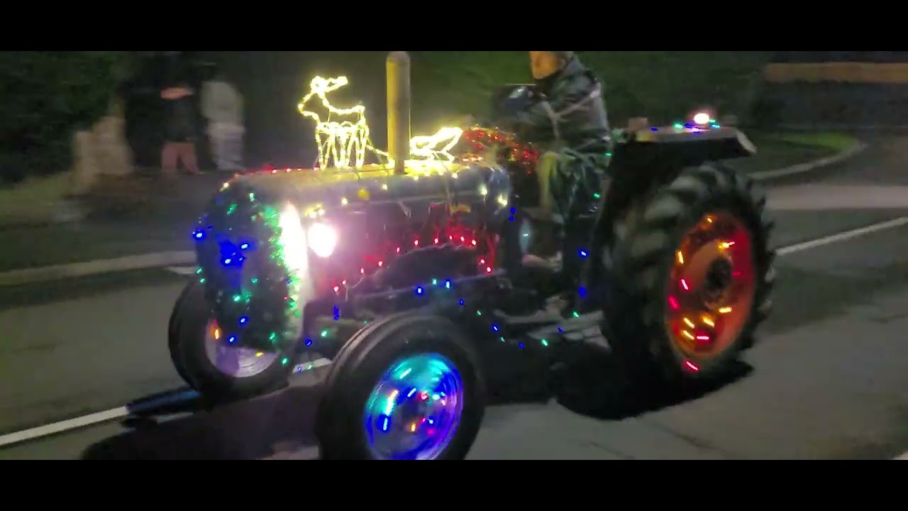 Bryncoch Christmas Tractor Run 2025