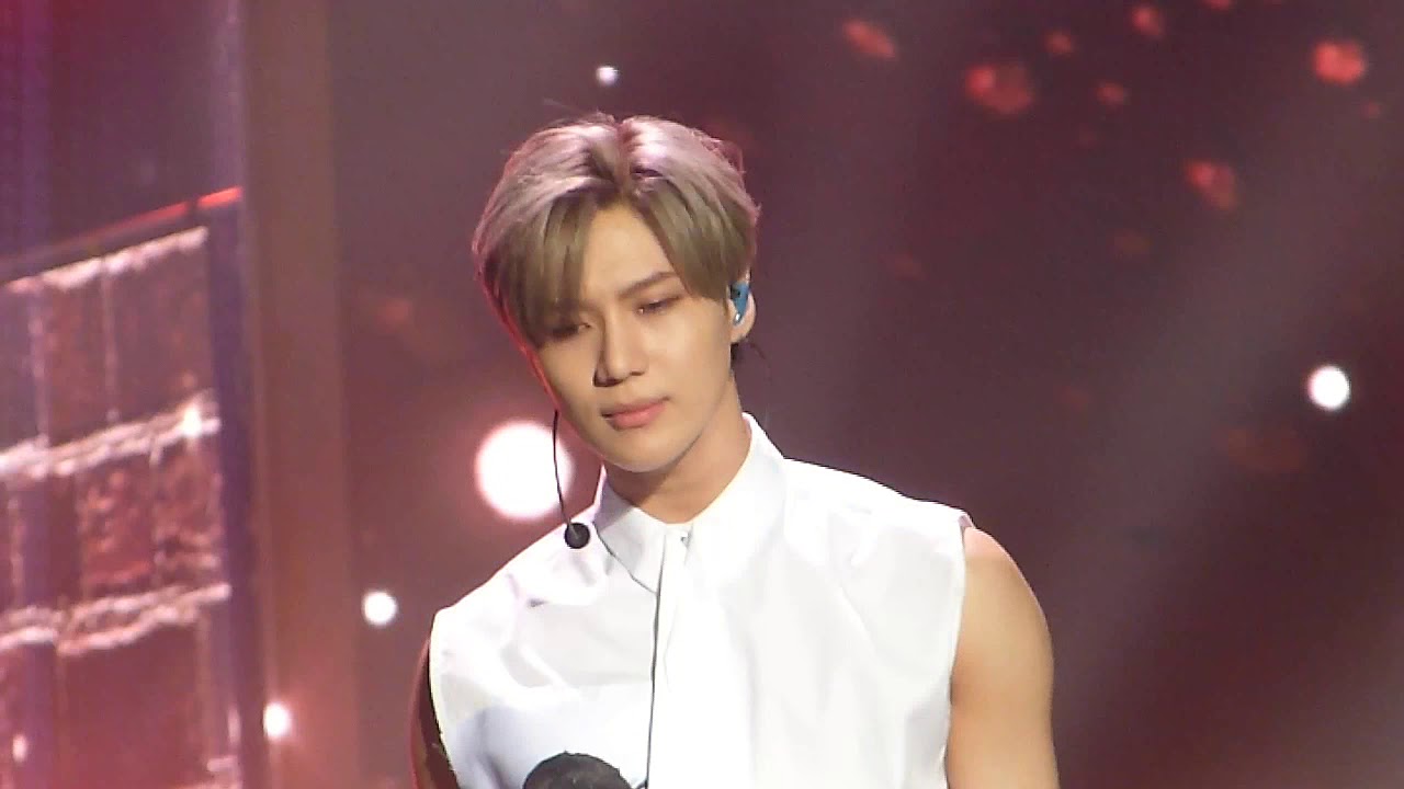 태민 TAEMIN (3/5) -  Hypnosis (최면 )- 180323 Music Bank Chile