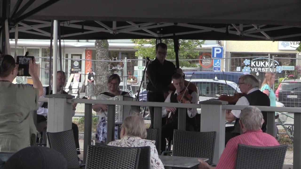 KOMIA - Ravit Käpylässä