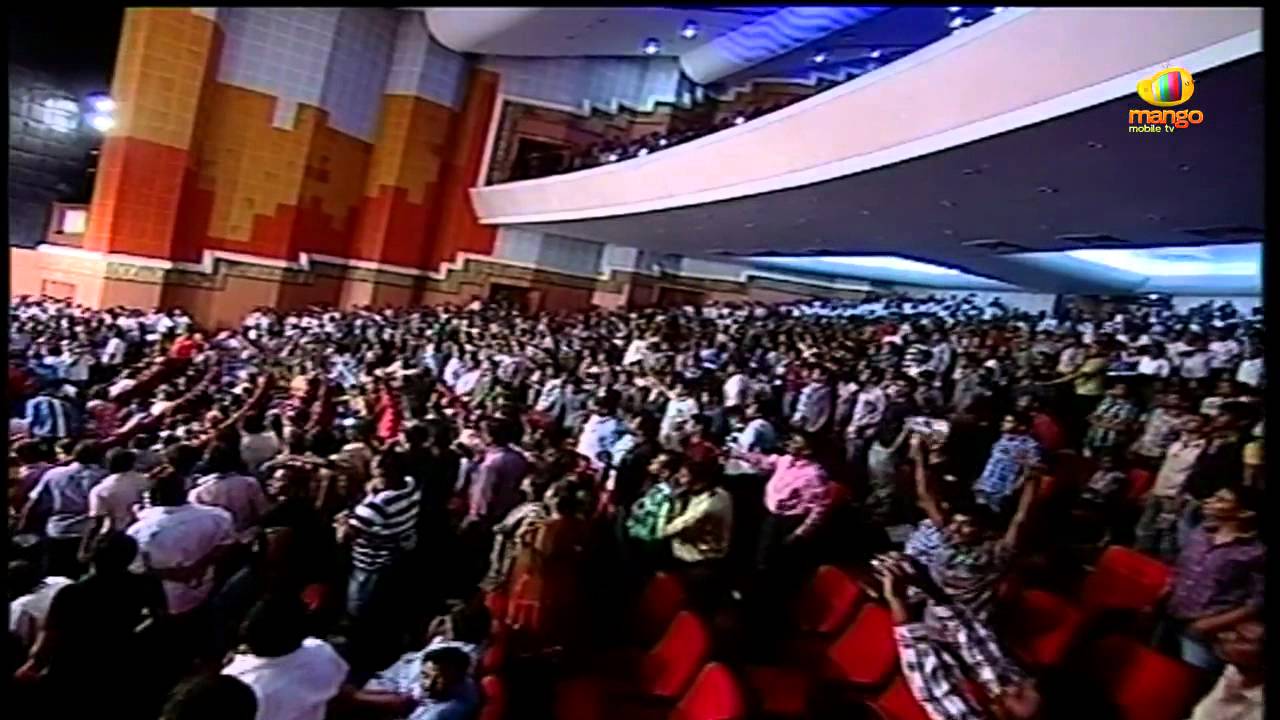Pawan Kalyan Dynamic Entry | Gabbar Singh Audio Launch | Shruti Hassan | Telugu FilmNagar