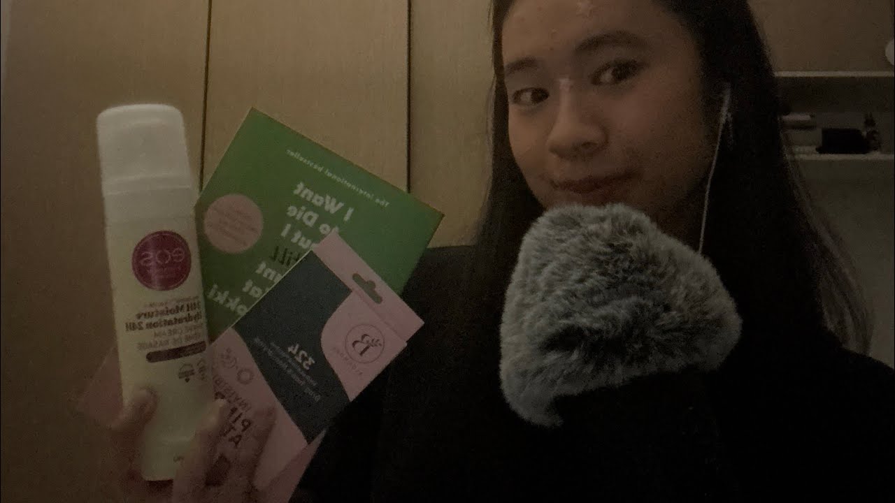 ASMR Haul - Tapping, Fluffy Mic Scratching, Rambling about a Book I read😅