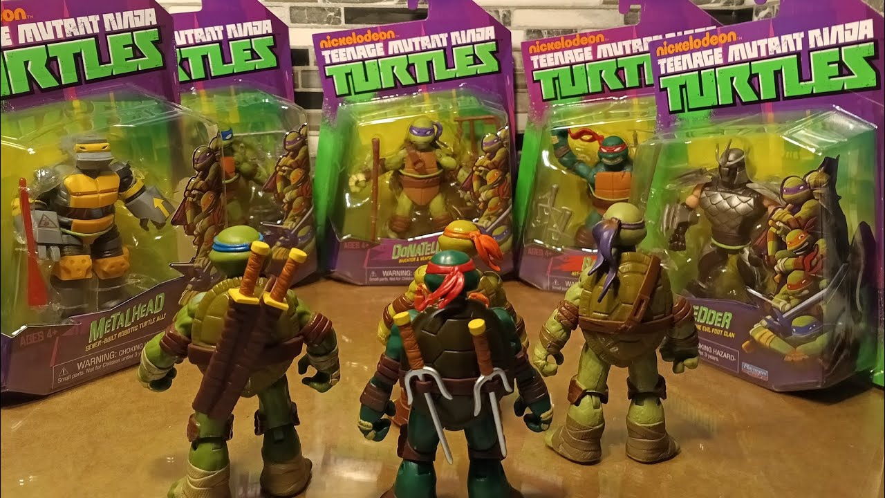 TMNT 2012 reissue figures unboxing (kinda) and review