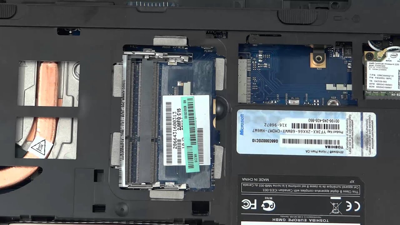 Toshiba Satellite P850 / P855 Series: Memory Replacement