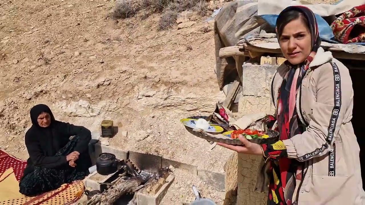 From cave life to sewing clothes for a mother and her pregnant daughter, by the operator.