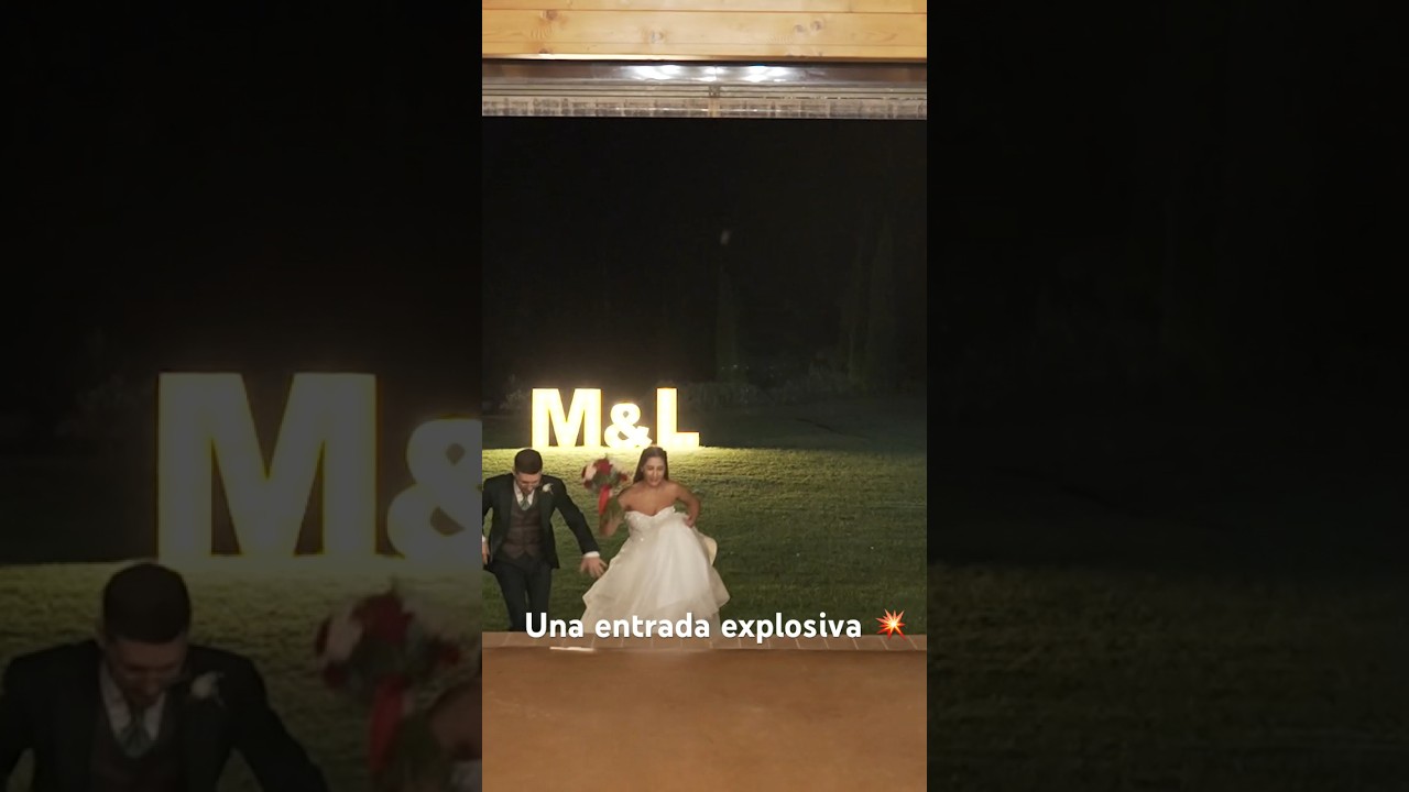 IMPONENTE ENTRADA DE LOS NOVIOS 🤯! #wedding #fotografiadebodas #fotografodebodas #love #bodas