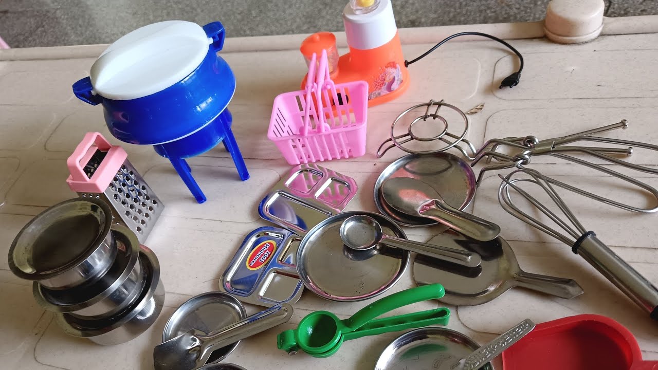 Mini regular use utensils for mini kitchen 