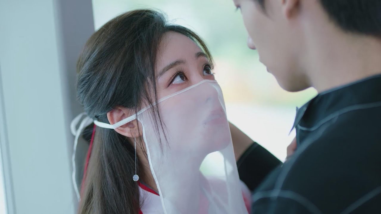 EP04 | 陆漓换上女装惊艳全场，霸总眼睛都看直了，把她带回办公司独占！🤖程序员那么可爱 Cute Programmer