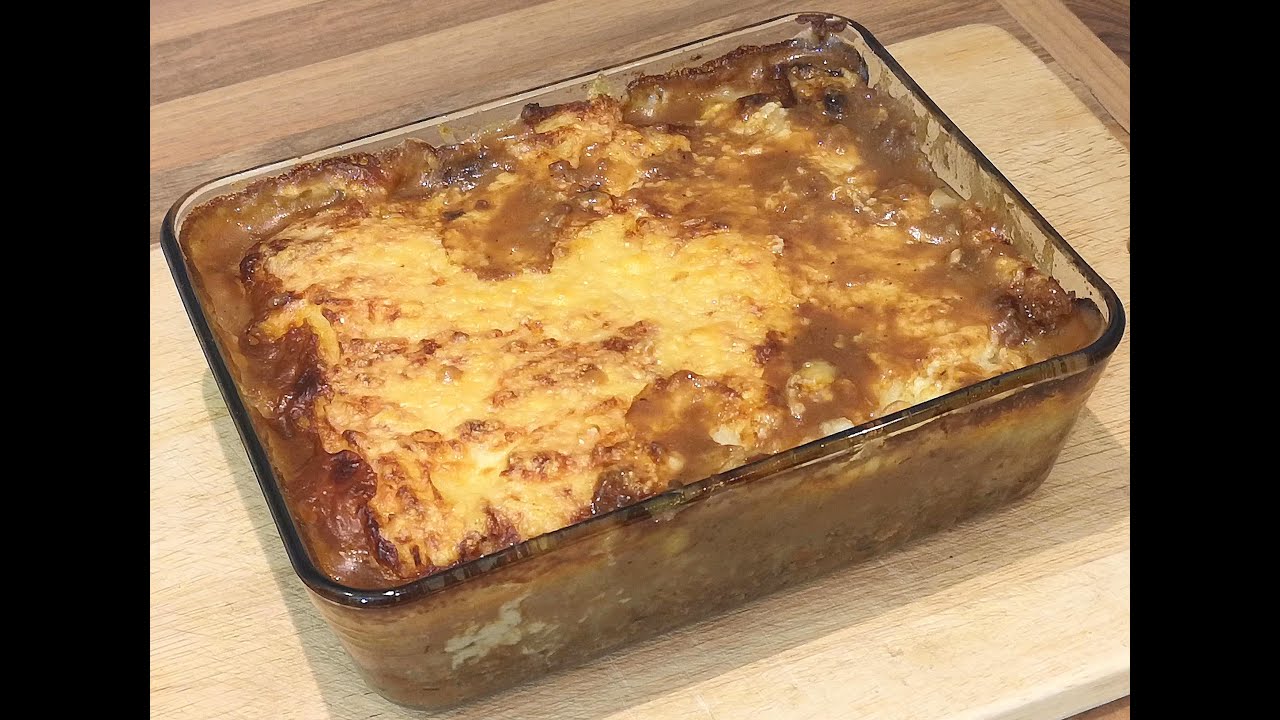 Deliciously Rich and Wholesome Cheese Topped Cottage Pie. Step by Step Guide.