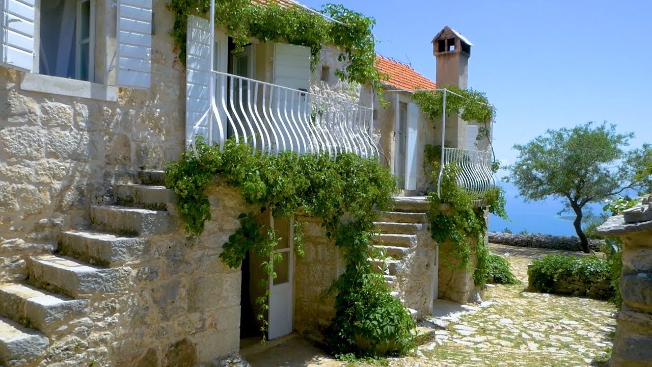 MyHvar - St. George Court