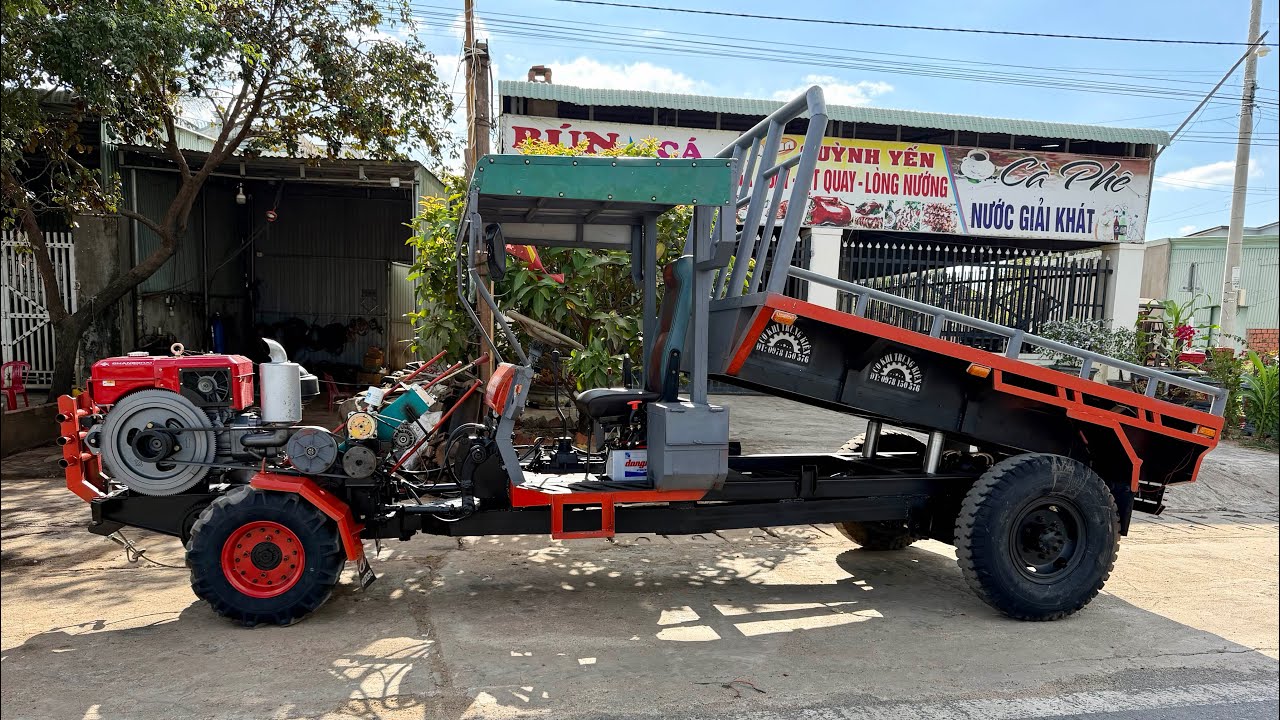 Khai Xuân e 2 cầu mới , máy 32 , thùng 2m50 . Giá 13x . Lh 0384545911 , 0988371432 Zalo 